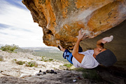 Bobby Morley on Wimmel Friedhof (V5), Grampians.