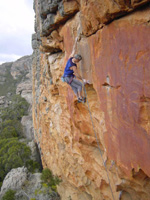 Malcolm Matheson nails the crux throw on The Big Payback (25), Cut Lunch Walls