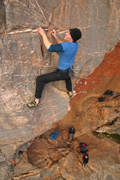 Jono Schimdt leading one of the most popular sport routes in Vic - Weaveworld grade 23