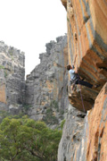 Kent Paterson onsights pitch 1 of The Seventh Bananna (23), Taipan Wall.