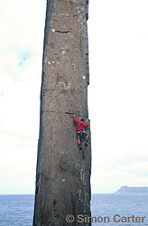Simon Mentz aid climbing on The Totem Pole in 1995. The aid route was the only up the 65 metre Pole until Mentz and Monks returned a few days later and established the Free Route.